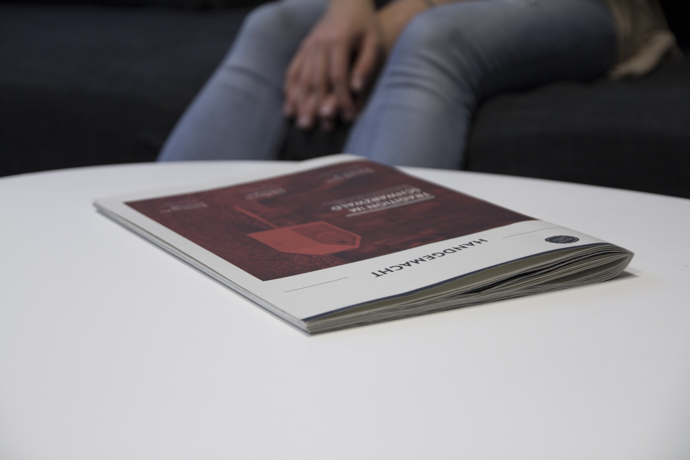 Physical copy of the Handgemacht magazine
